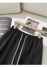 Load image into Gallery viewer, Elegant Peaked Lapel Suit Set
