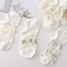 Load image into Gallery viewer, Breathable Mesh Low Cut Socks
