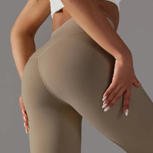 Load image into Gallery viewer, Yoga Leggings Women Fitness Leggings Running Cycling Pants Breathable Sports Leggings High Waist Summer Workout Gym Clothing
