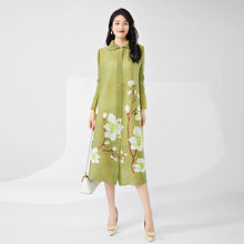 Load image into Gallery viewer, Elegant Pleated Loose Maxi Dress
