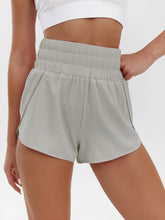 Load image into Gallery viewer, 2025 New European and American Women's Shorts High Waist Elastic Loose Quick-drying Sports Casual Shorts Breathable Pants
