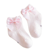 Load image into Gallery viewer, Animal Print Baby Crew Socks
