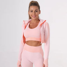 Load image into Gallery viewer, Summer Women's Yoga Sets Seamless Sports and Fitness Suit Tight Fast-drying Waist Closing Yoga Clothing Three-piece Set
