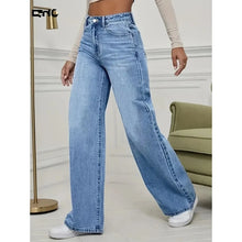 Load image into Gallery viewer, Spring and Autumn New Sky Blue Jeans for Women, Water Washed, Loose, Casual, Wide Legs, Comfortable, Vintage Pants
