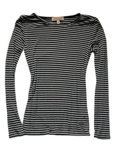 Load image into Gallery viewer, Striped Slim Long Sleeve Tee

