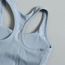 Load image into Gallery viewer, Sports bras and underwear for women in summer new running vest style external wear anti-shock and anti-sagging gym beauty back
