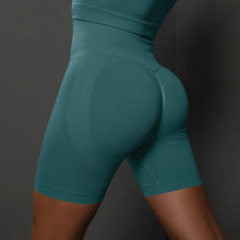 Load image into Gallery viewer, Yoga Shorts Women Sports Shorts Seamless Gym Workout Shorts High Waist Push Up Fitness Sports Shorts Cycling Shorts
