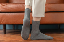 Load image into Gallery viewer, Modern Men's Breathable Cotton Socks
