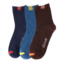 Load image into Gallery viewer, Men’s Breathable Crew Socks (3 Pairs)
