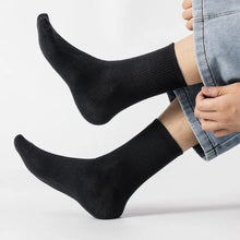 Load image into Gallery viewer, Plus Size Cotton Crew Socks

