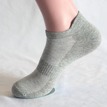 Load image into Gallery viewer, Breathable Cotton Low Tube Socks
