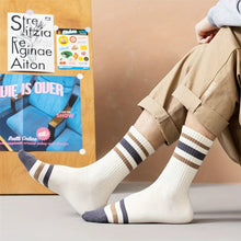 Load image into Gallery viewer, Colorful Stripe Casual Socks
