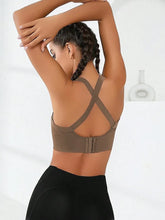 Load image into Gallery viewer, Sports and Beautiful Back Bra Set, Cross-Back Sports Bra, No Chest Pad, Adjustable Size, and Can Be Worn Inside Normally
