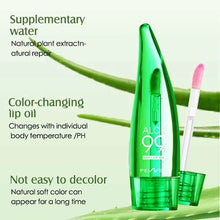 Load image into Gallery viewer, Moisturizing Aloe Vera Warming Lip Balm Is A Gentle, Non - Irritating, Long - Lasting And Easy - To - Apply Lip Care Product
