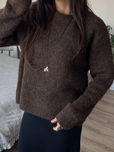 Load image into Gallery viewer, Cozy Winter Loose Knit Sweater
