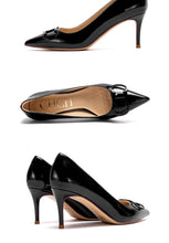Load image into Gallery viewer, Black Patent T Strap Heels
