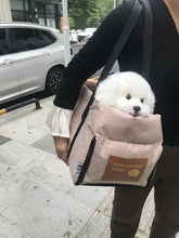Load image into Gallery viewer, Pet Dog Car Seat Bed Car Central Seat Cat Dog Travel Portable Carrier for Safety Bag Dog Pet Accessories 펫 여행 고양이 개 좌석 침대 운송

