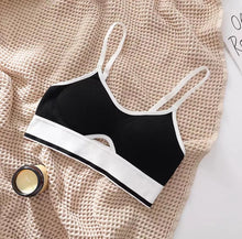 Load image into Gallery viewer, Sports Bra For Women With Small Breasts, Push-up Bra For Beautiful Back, Showing Large Breasts, Shock-proof Bra Without Rims

