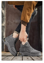 Load image into Gallery viewer, Lightweight Breathable Sports Sneakers Men
