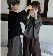 Load image into Gallery viewer, Kids Solid Long Sleeve Tee
