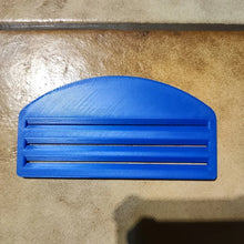 Load image into Gallery viewer, Cat Food Squeezing Practical Tool, Pet Feeding Aid, Compact Design, Durable Plastic, Sanitary Materials, Zero Waste Feeder
