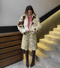 Load image into Gallery viewer, Snakeskin Printed Fashion Premium Edition
