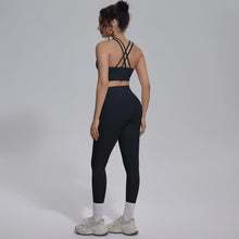 Load image into Gallery viewer, New Yoga Set for Woman Summer Gym Sports Running Bra Top Breathable Peach Buttocks Women Leggings Solid Color Yoga Set
