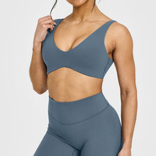 Load image into Gallery viewer, Yoga fitness sports bra women's gathered beautiful back high-intensity sports vest tight sportswear breathable sports top
