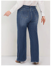 Load image into Gallery viewer, Plus Size Wide Leg Jeans
