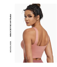 Load image into Gallery viewer, High Impact Sports Bras for Women High Support Padded Sports Bra Workout Fitness Crop Top for Women Racerback Bra for Yoga
