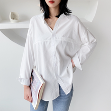Load image into Gallery viewer, Womens Relaxed Fit Longline Shirt

