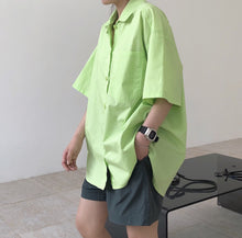 Load image into Gallery viewer, BF lapel shirt short-sleeved loose thin fashion contour comfortable
