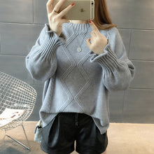 Load image into Gallery viewer, Sweater long sleeves new bottoming shirt

