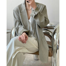 Load image into Gallery viewer, Spring new Trendyborn main wind wide shoulders in suits loose jacket
